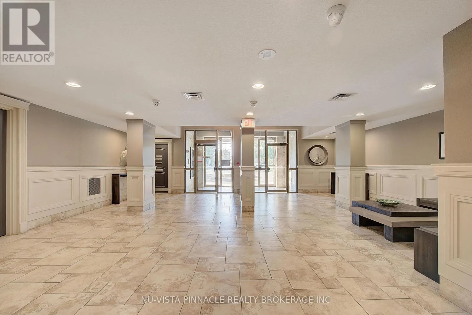 1203 - 250 PALL MALL STREET #1203