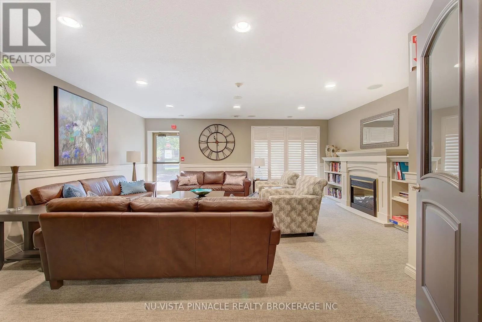 1203 - 250 PALL MALL STREET #1203