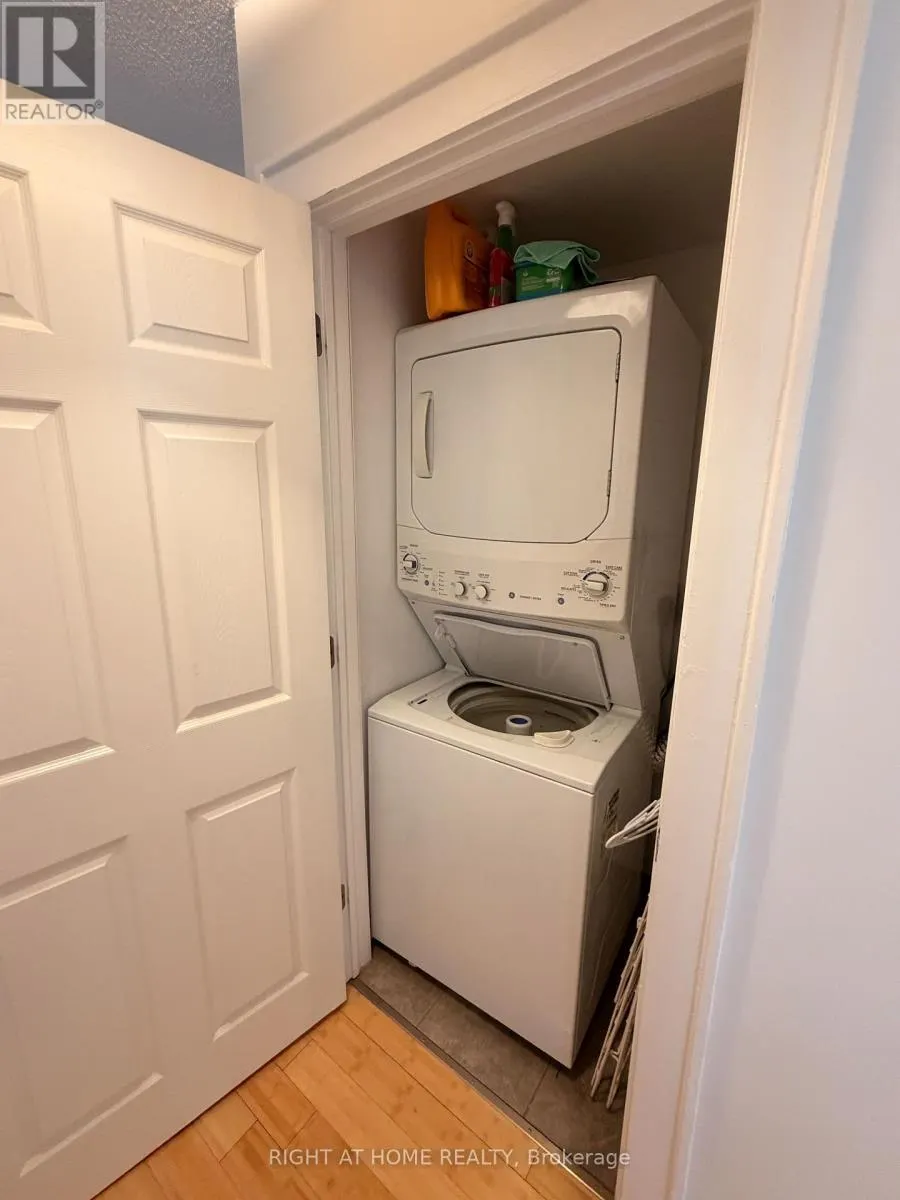 14 - 5 ROCKWOOD PLACE