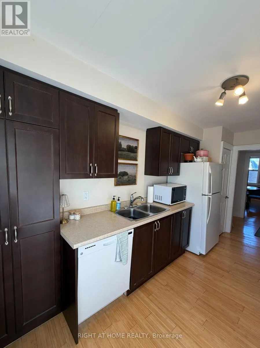 14 - 5 ROCKWOOD PLACE