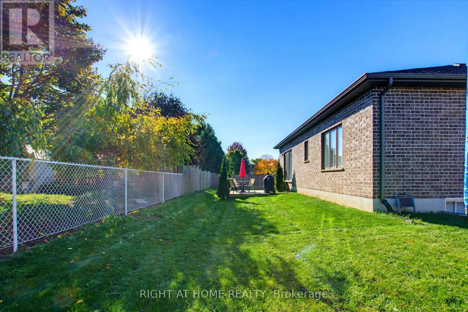 156 WINTERMUTE COURT E