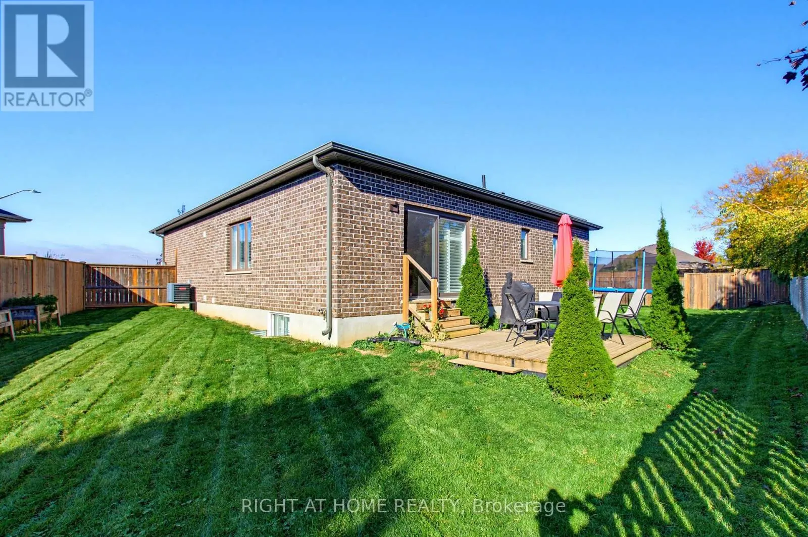 156 WINTERMUTE COURT E