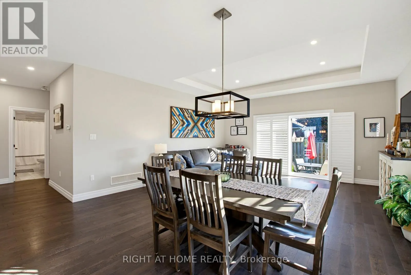 156 WINTERMUTE COURT E