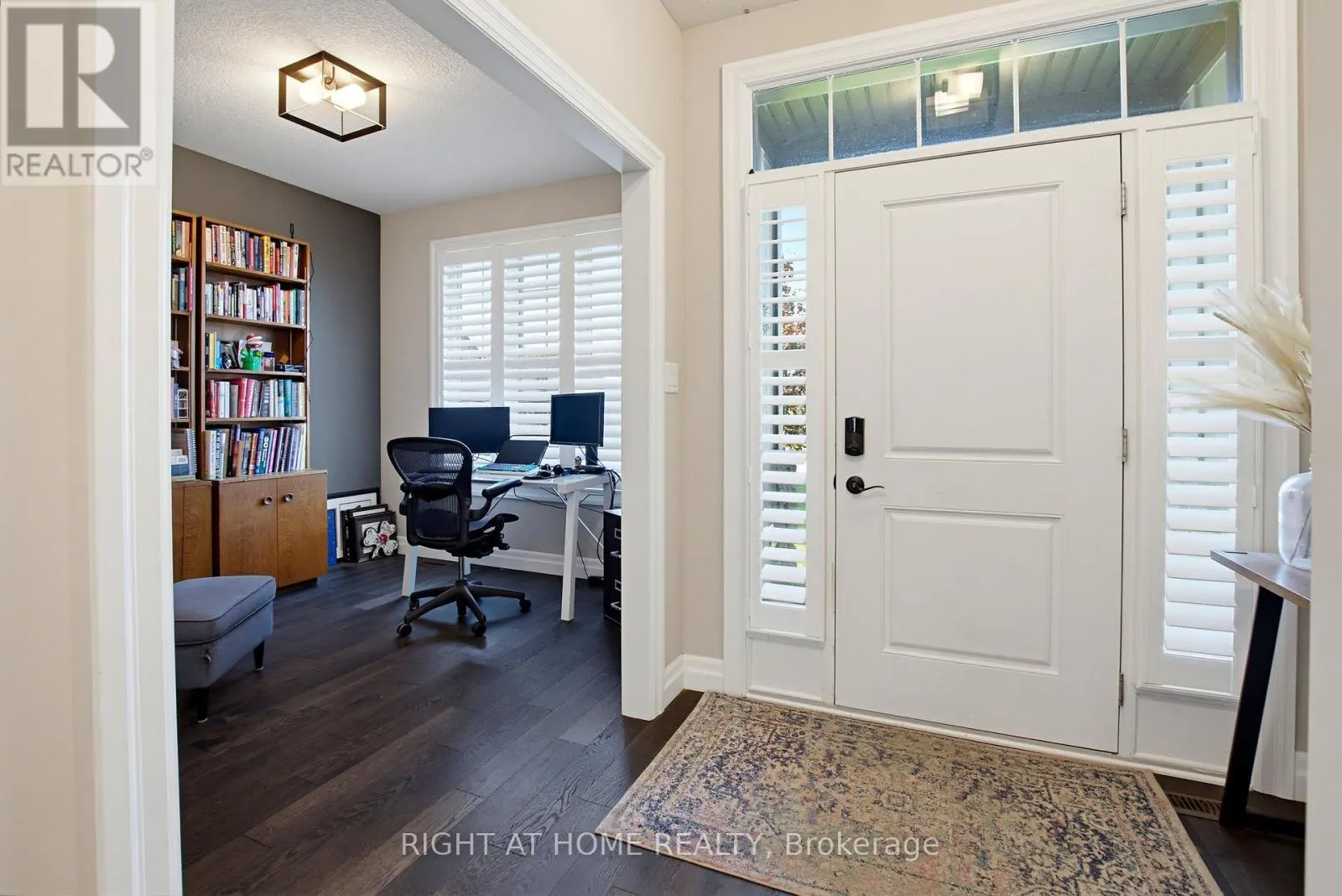 156 WINTERMUTE COURT E