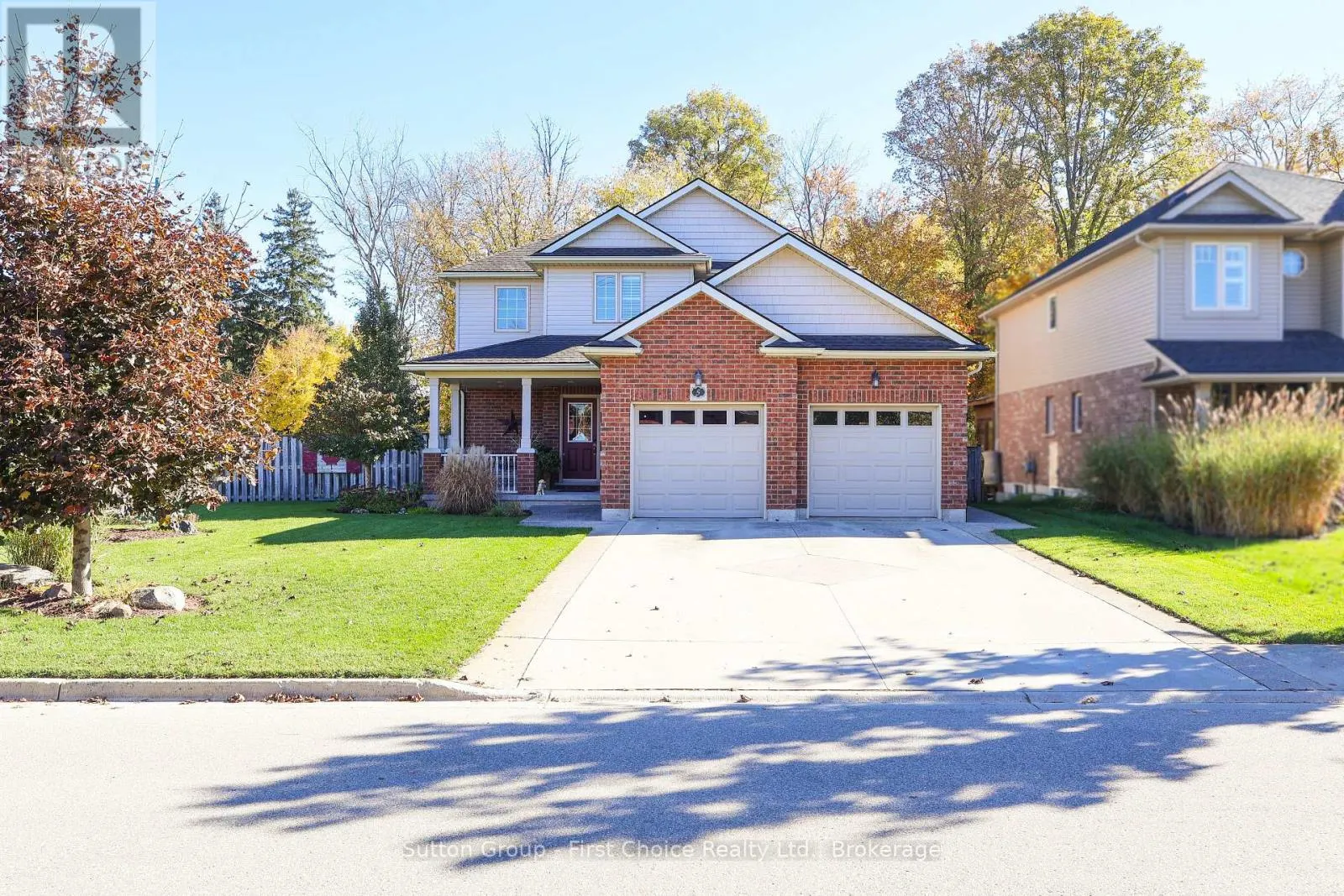 5 FAIRFIELD DRIVE
