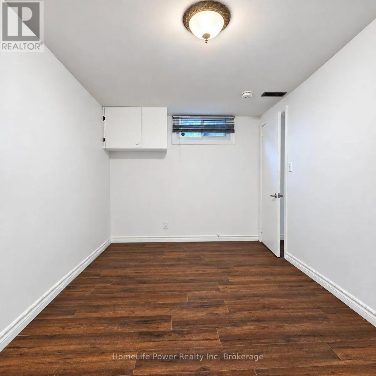 #  LOWER - 69 TUPPER CRESCENT ##  Lower
