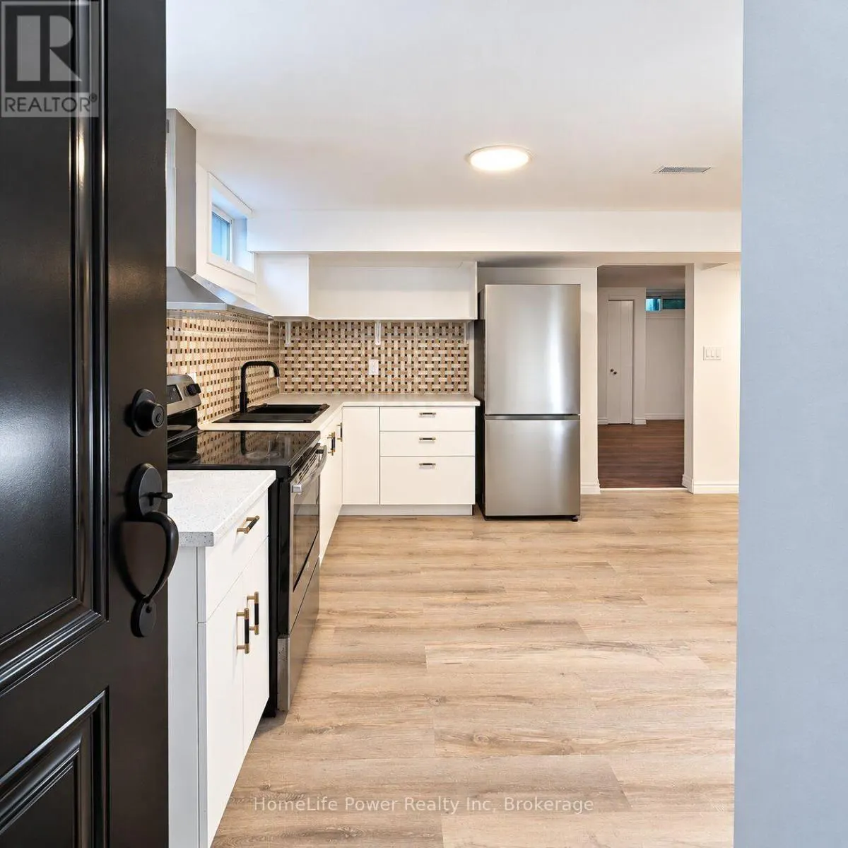 #  LOWER - 69 TUPPER CRESCENT ##  Lower