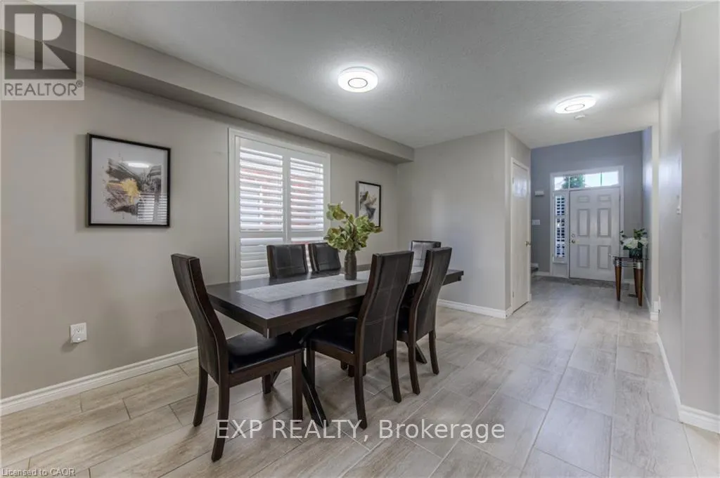 UPPER LEVEL - 308 COLTON CIRCLE