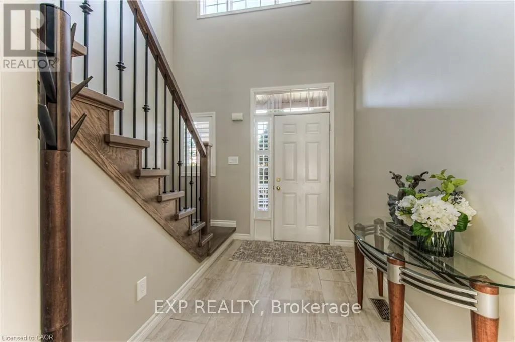 UPPER LEVEL - 308 COLTON CIRCLE