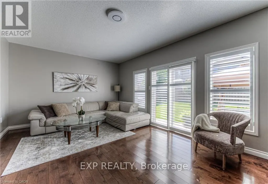 UPPER LEVEL - 308 COLTON CIRCLE