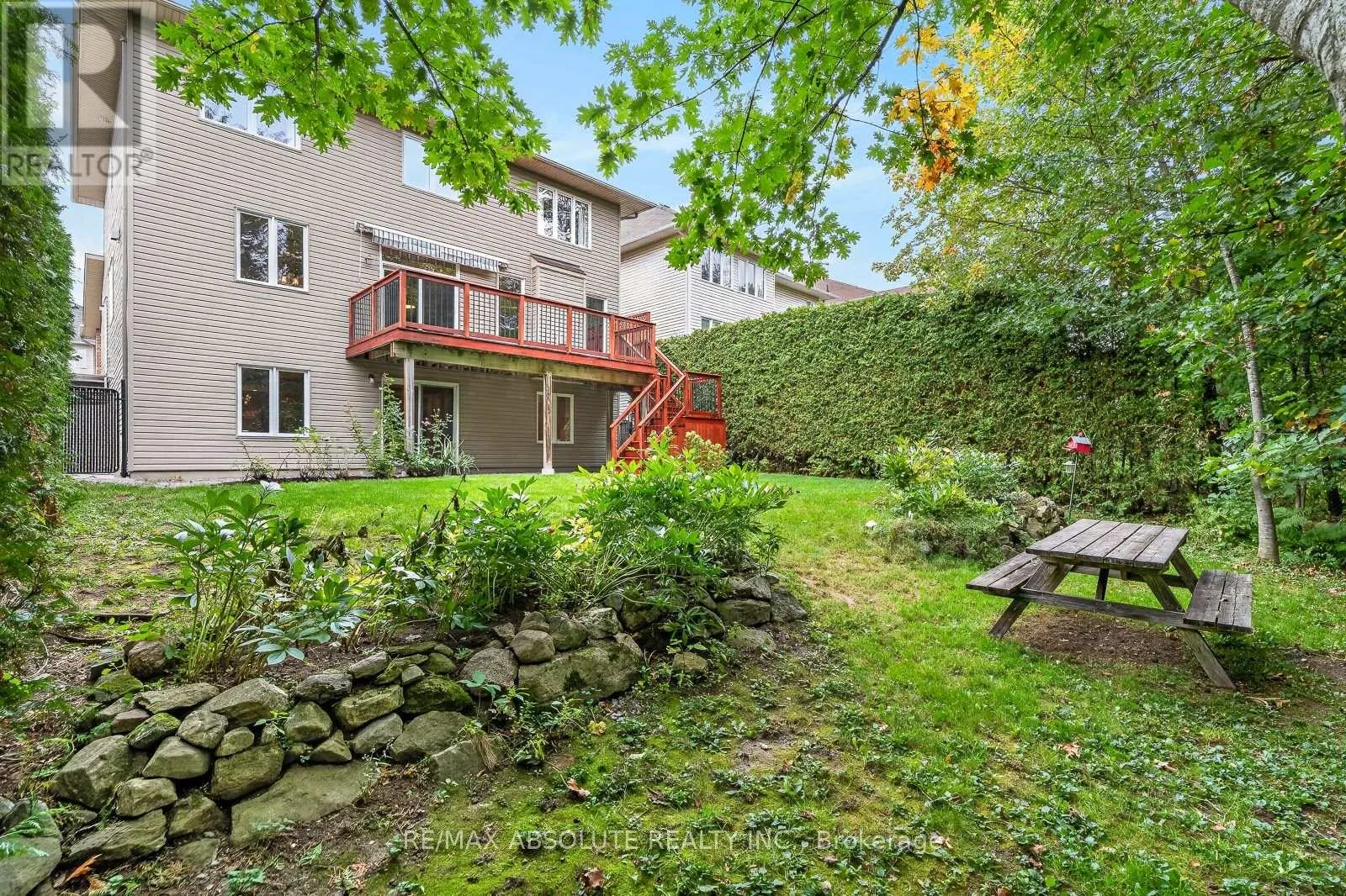 229 MARJAN CRESCENT