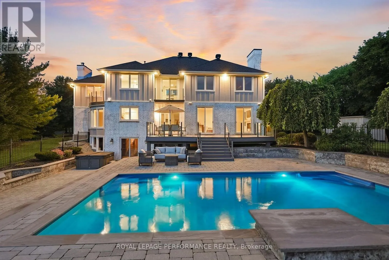 1310 ROYAL PALM CRESCENT
