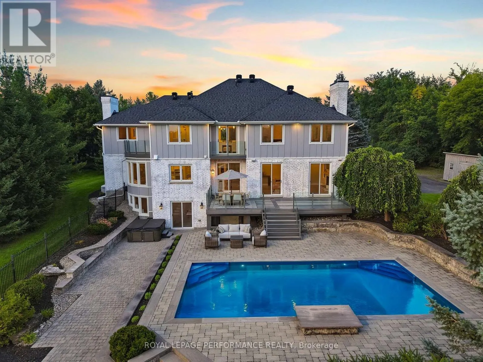 1310 ROYAL PALM CRESCENT