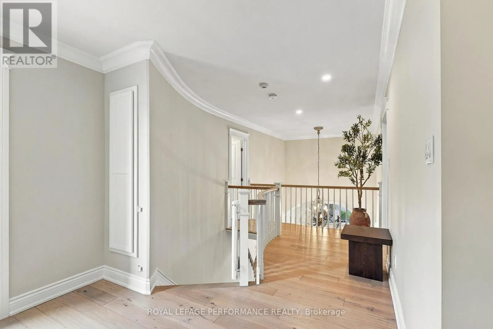 1310 ROYAL PALM CRESCENT