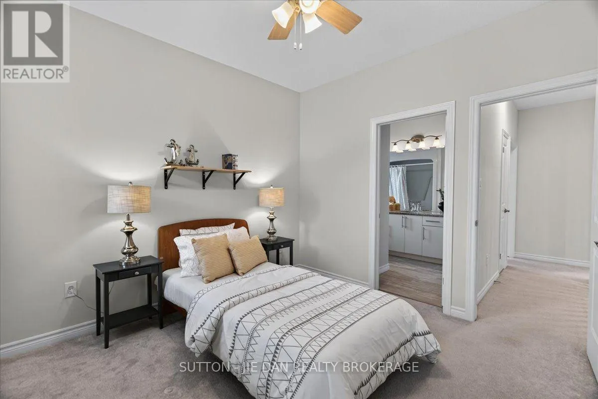 2361 TORREY PINES WAY