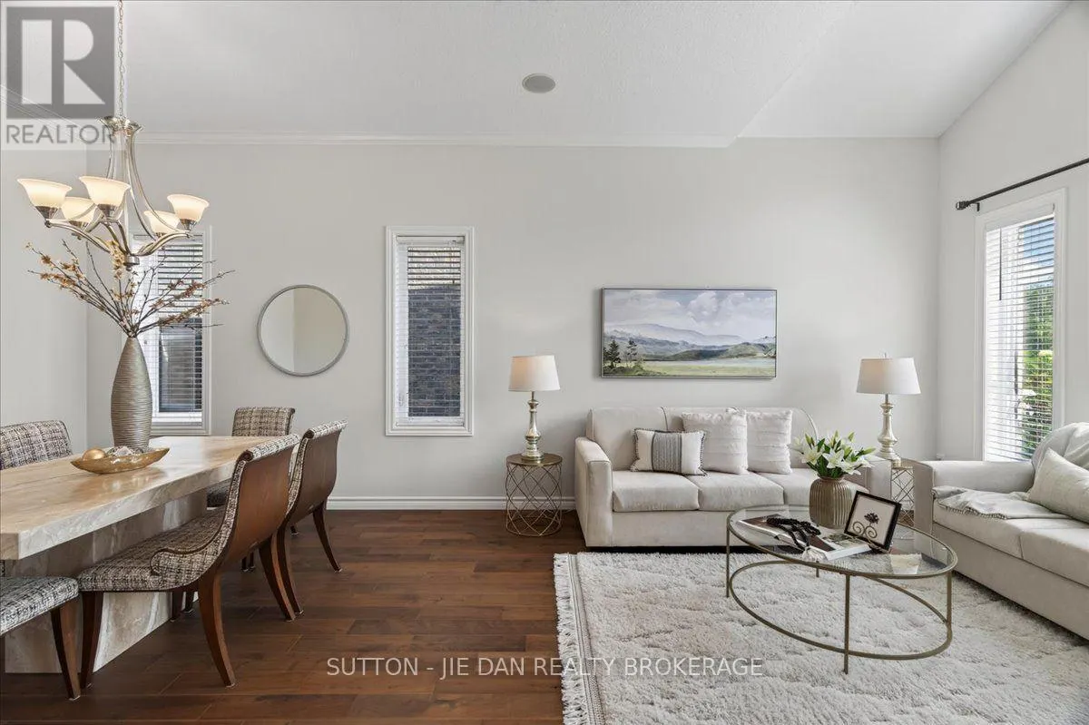 2361 TORREY PINES WAY