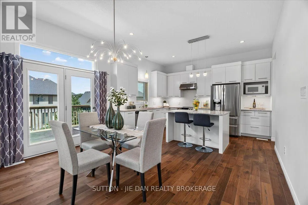 2361 TORREY PINES WAY