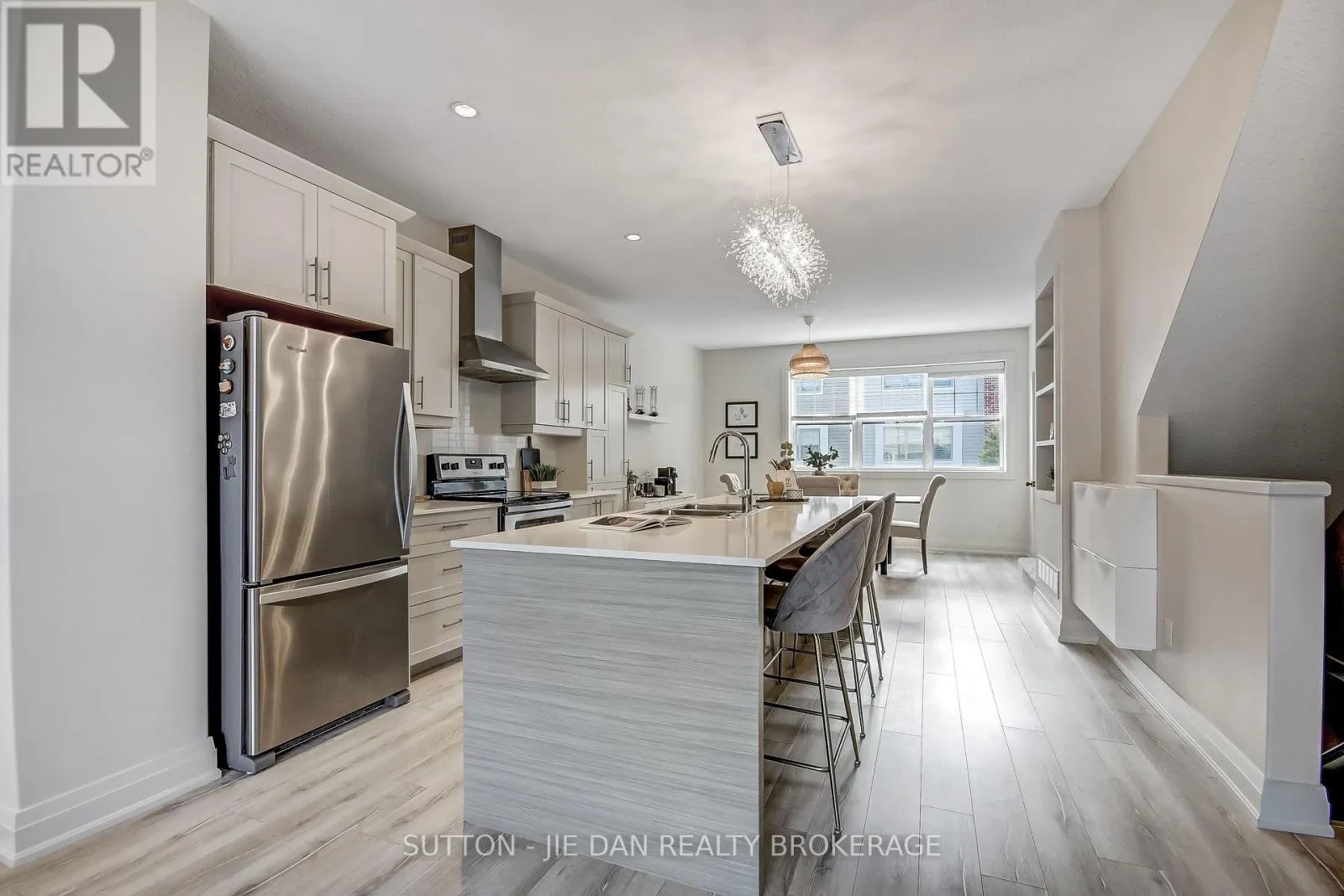 78 - 3025 SINGLETON AVENUE #78