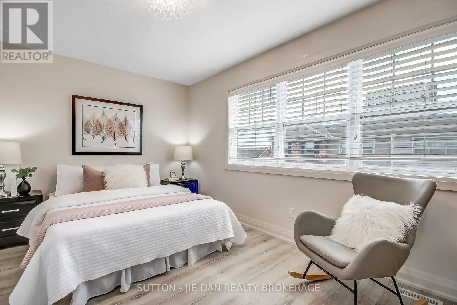78 - 3025 SINGLETON AVENUE #78