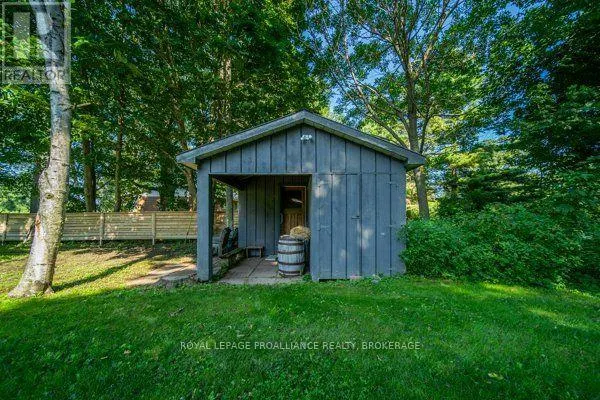 89 PLEASURE POINT LANE