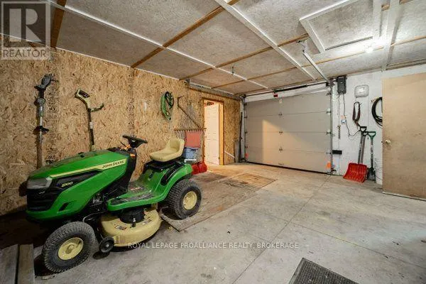 89 PLEASURE POINT LANE
