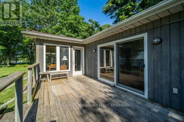 89 PLEASURE POINT LANE