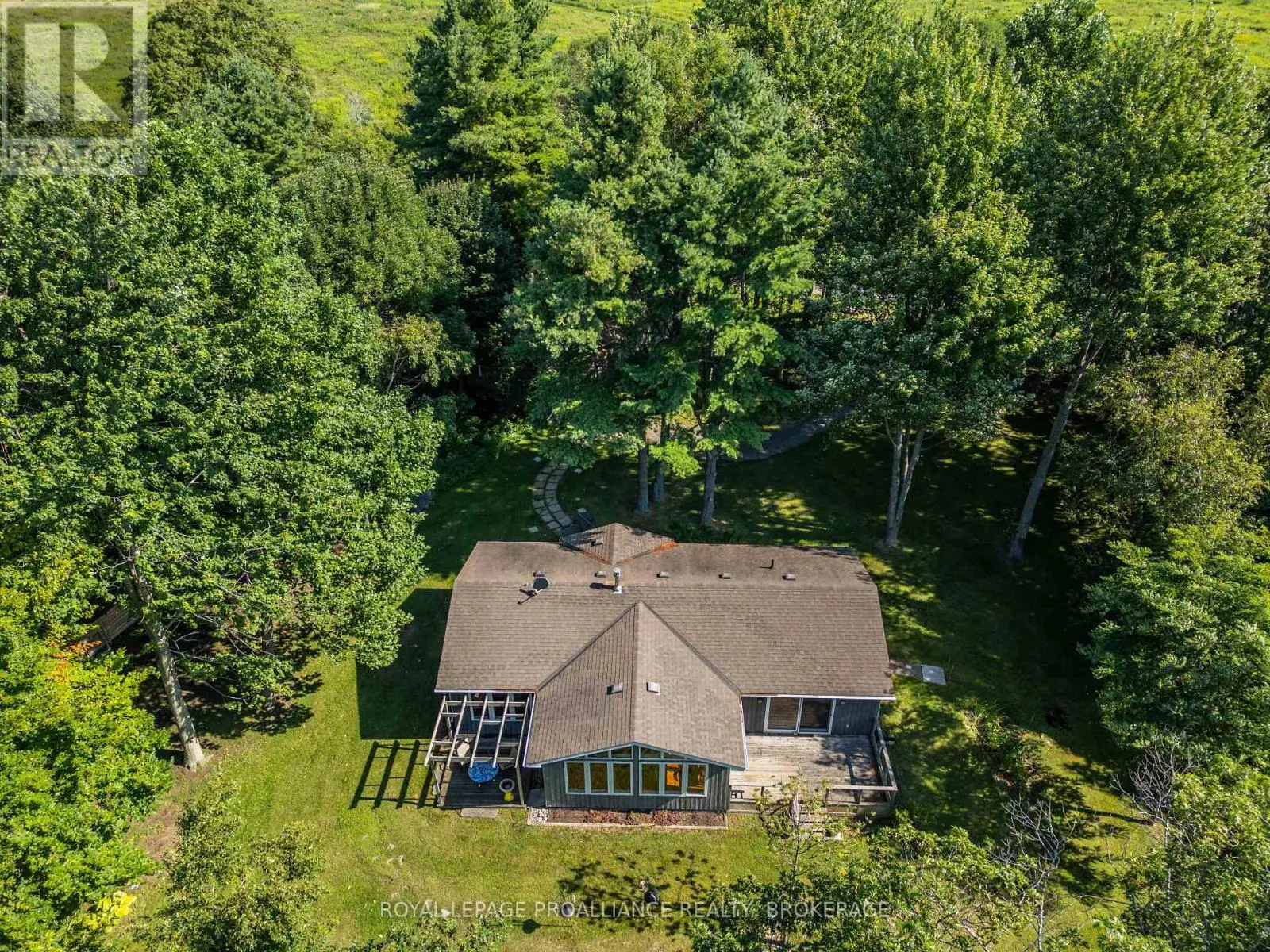 89 PLEASURE POINT LANE