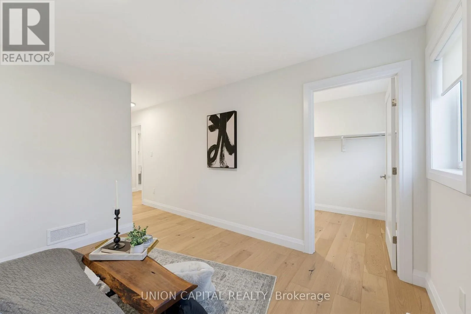 17 TOTTEN STREET