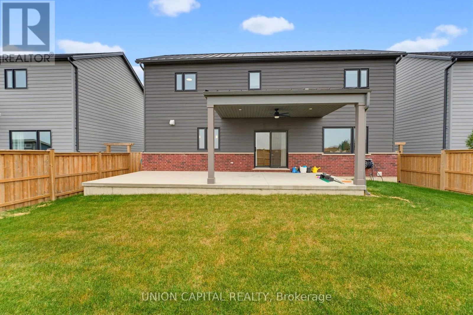 17 TOTTEN STREET
