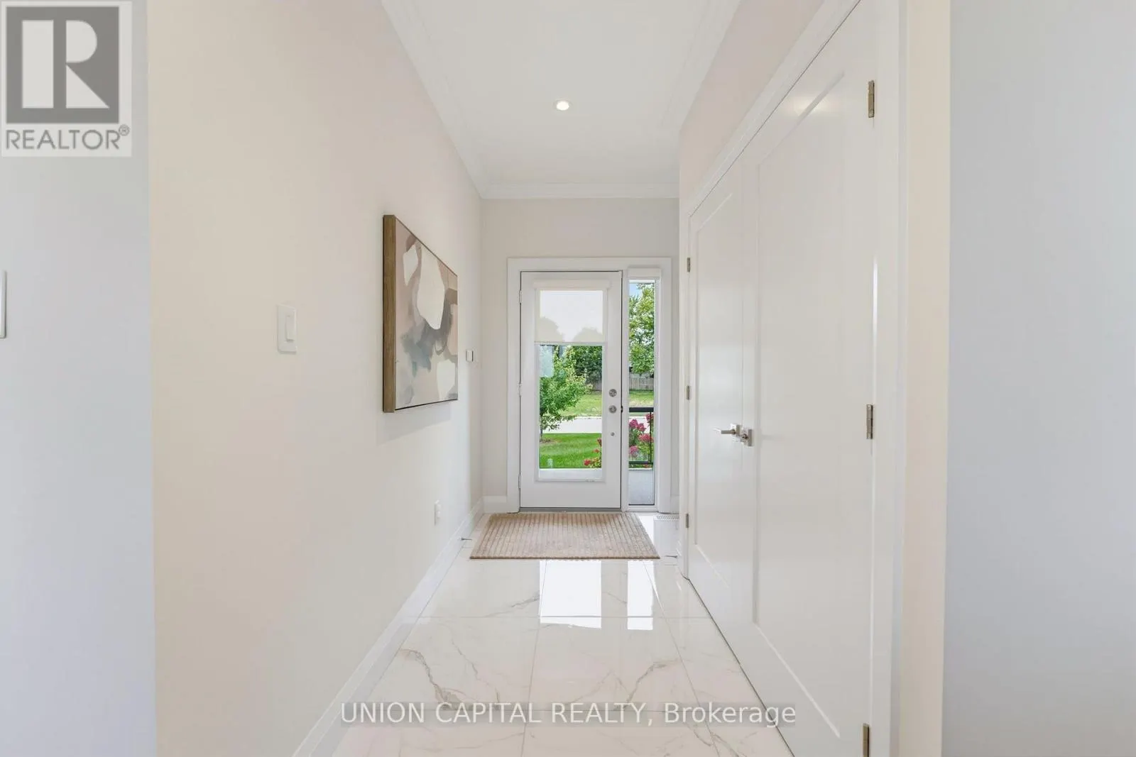 17 TOTTEN STREET