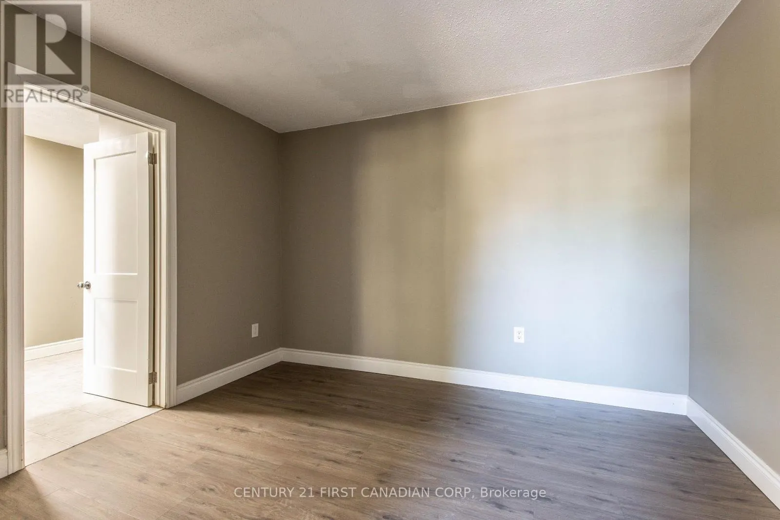207 - 1445 HURON STREET #207