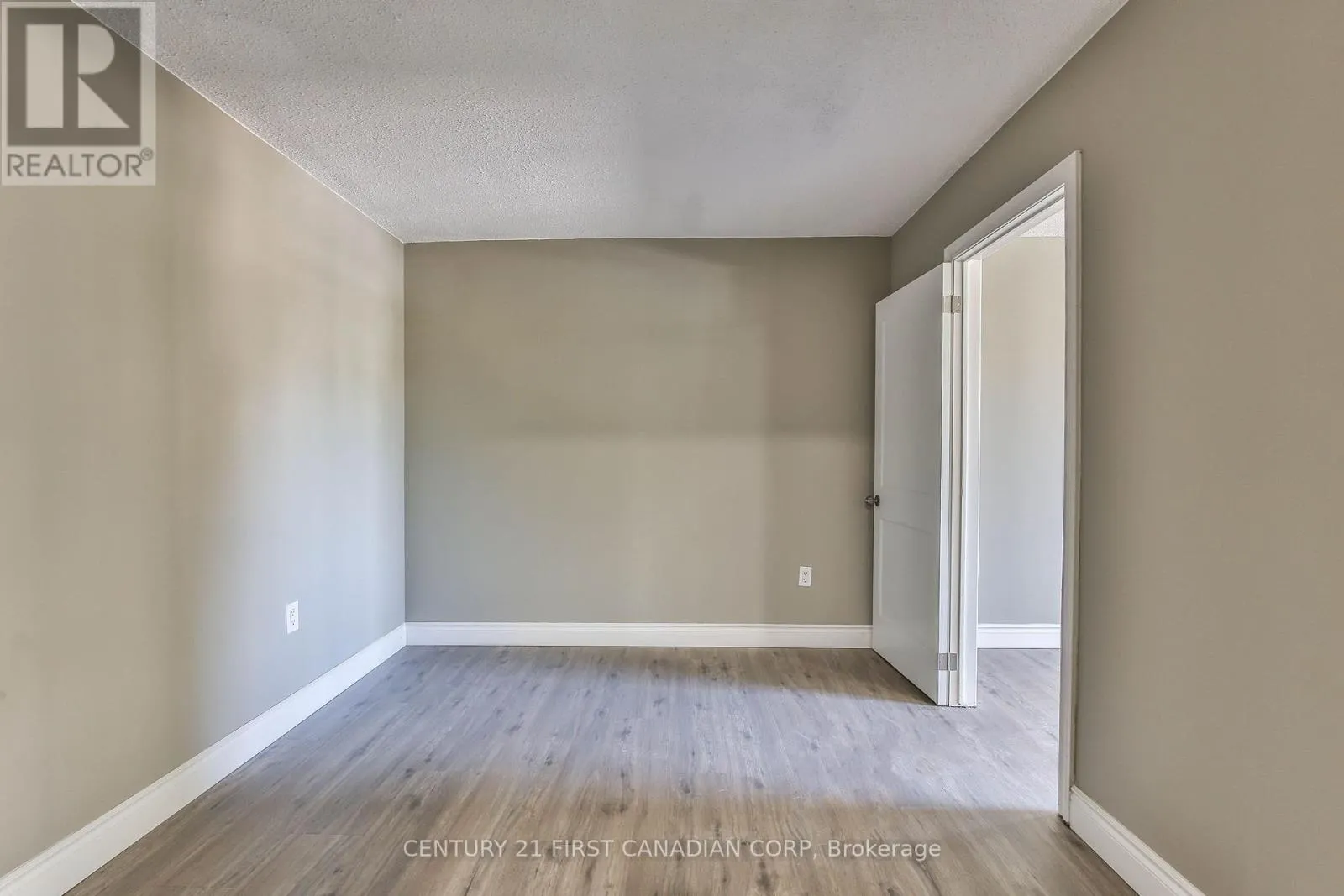 207 - 1445 HURON STREET #207