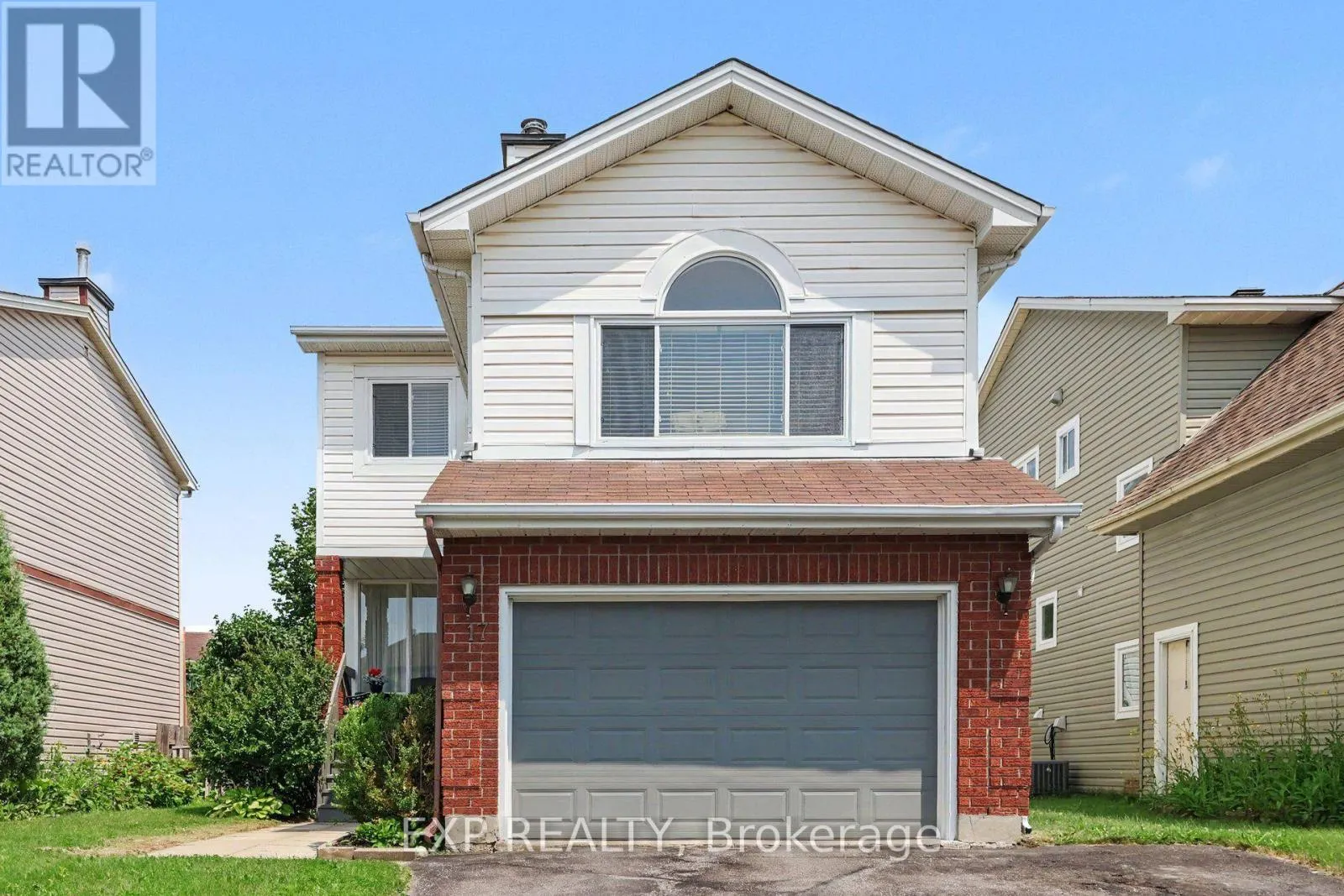17 HUNTERSFIELD DRIVE