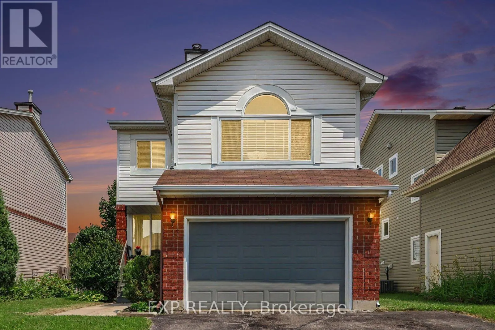 17 HUNTERSFIELD DRIVE
