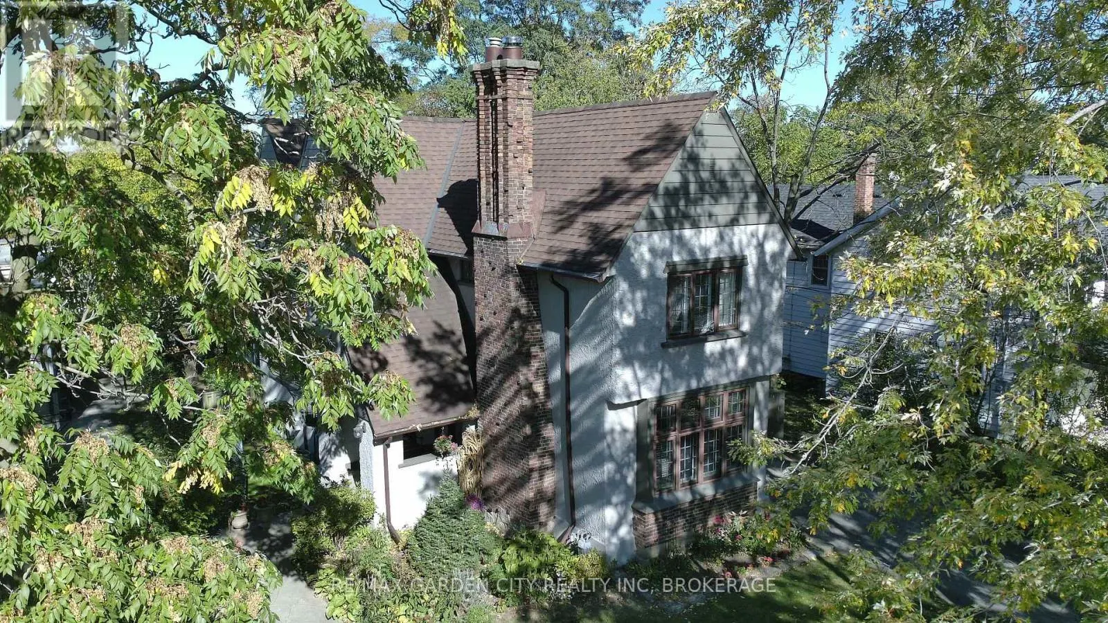 38 CLAIRMONT STREET