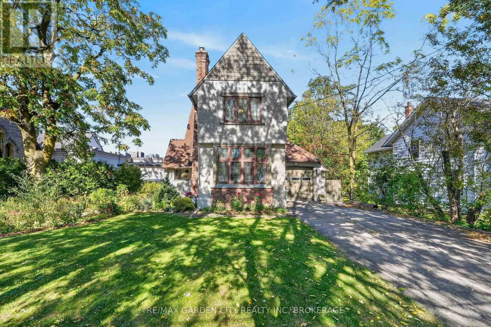 38 CLAIRMONT STREET