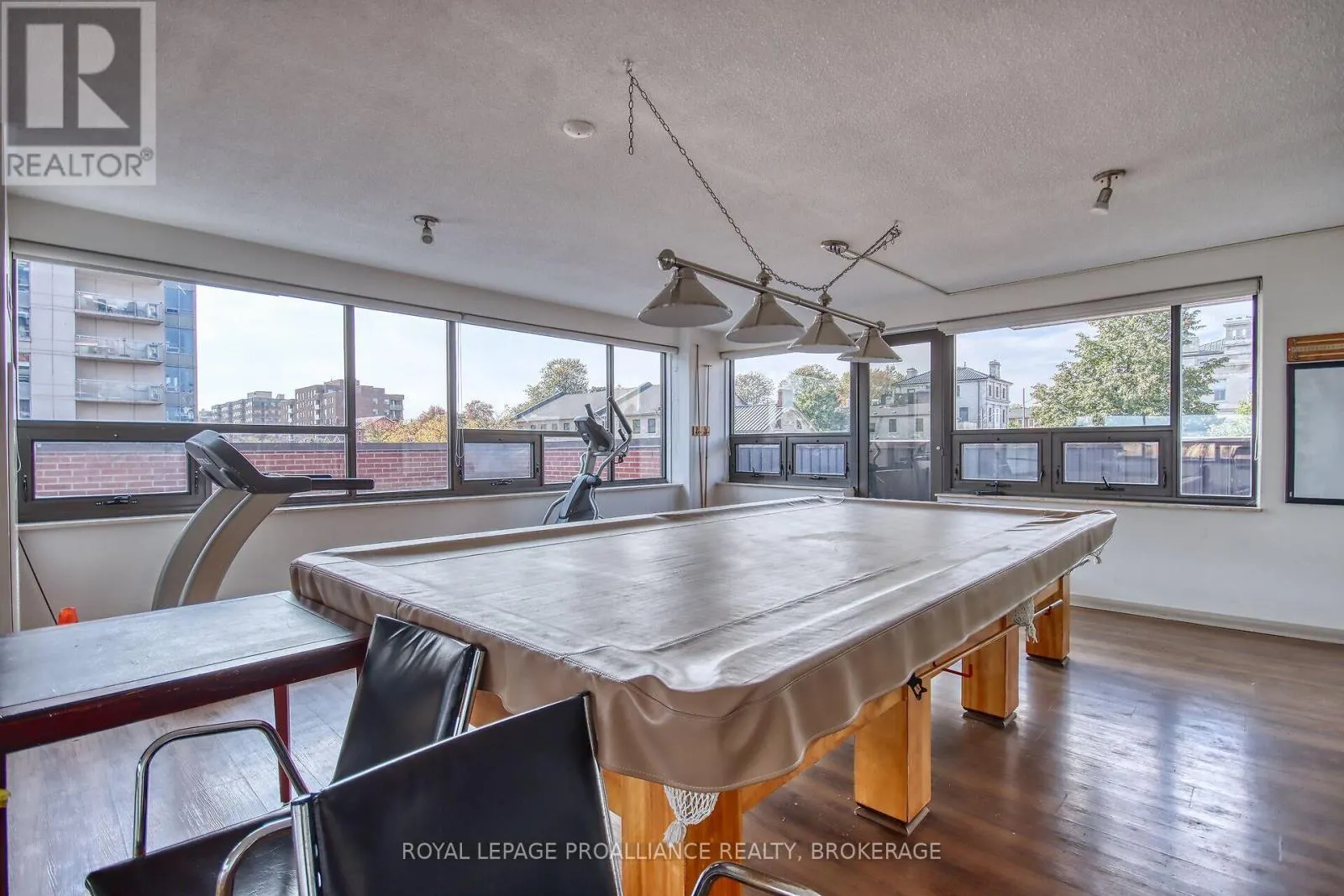 309 - 165 ONTARIO STREET #309