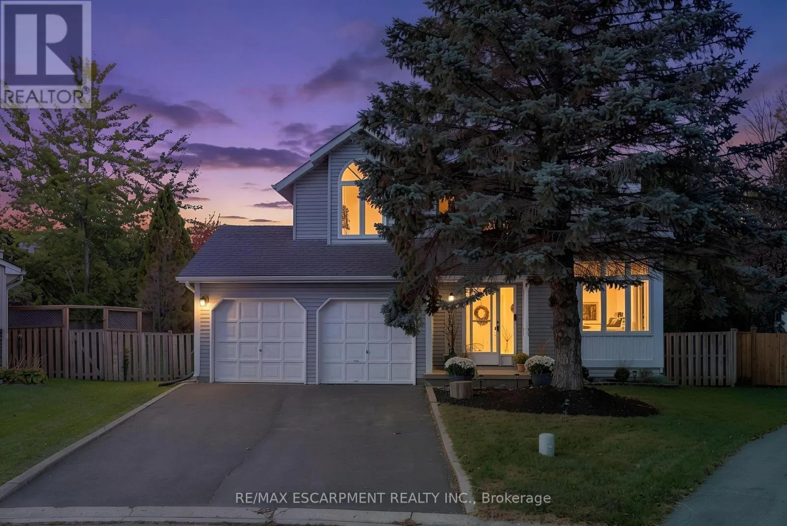 29 LESLIE AVENUE