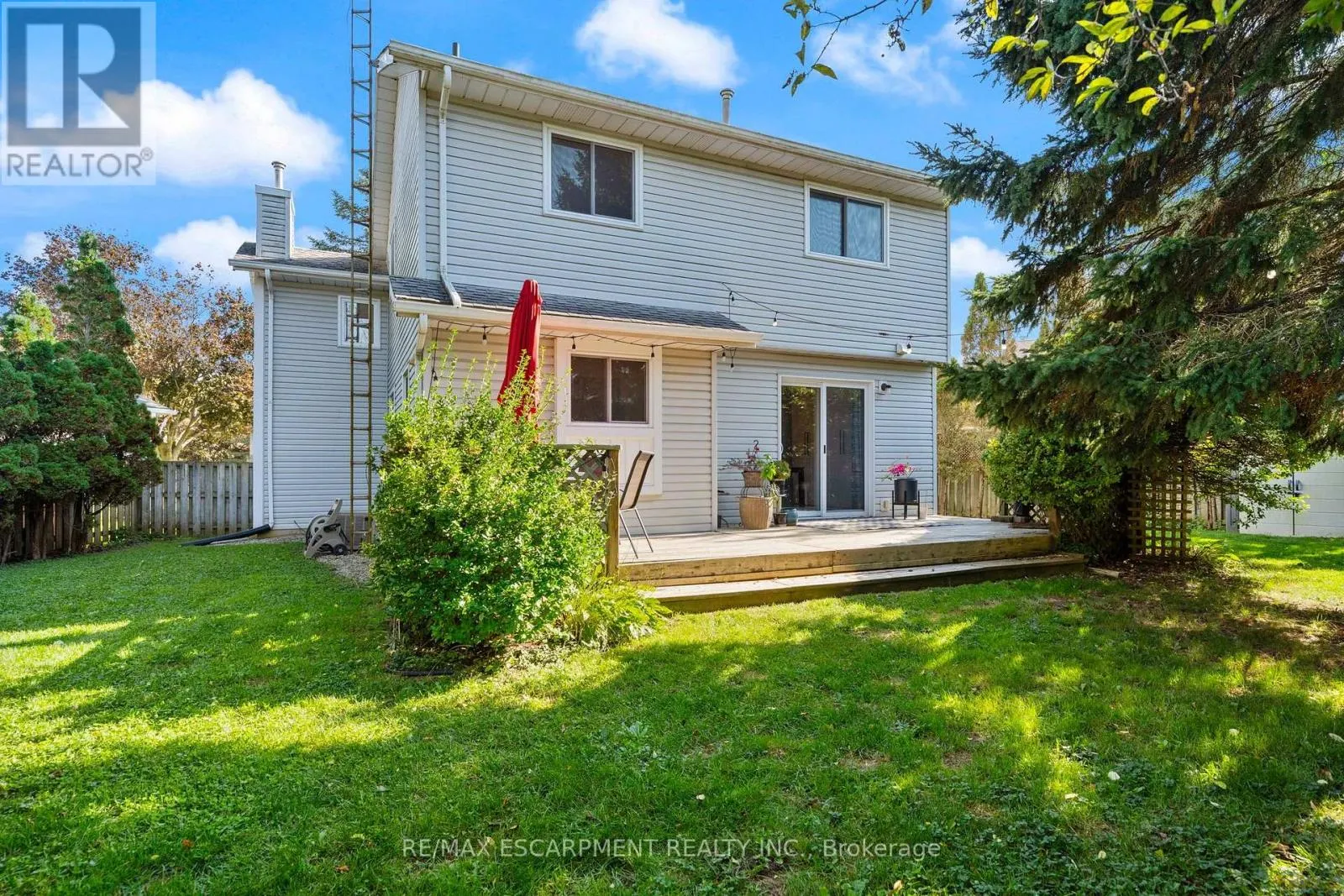 29 LESLIE AVENUE