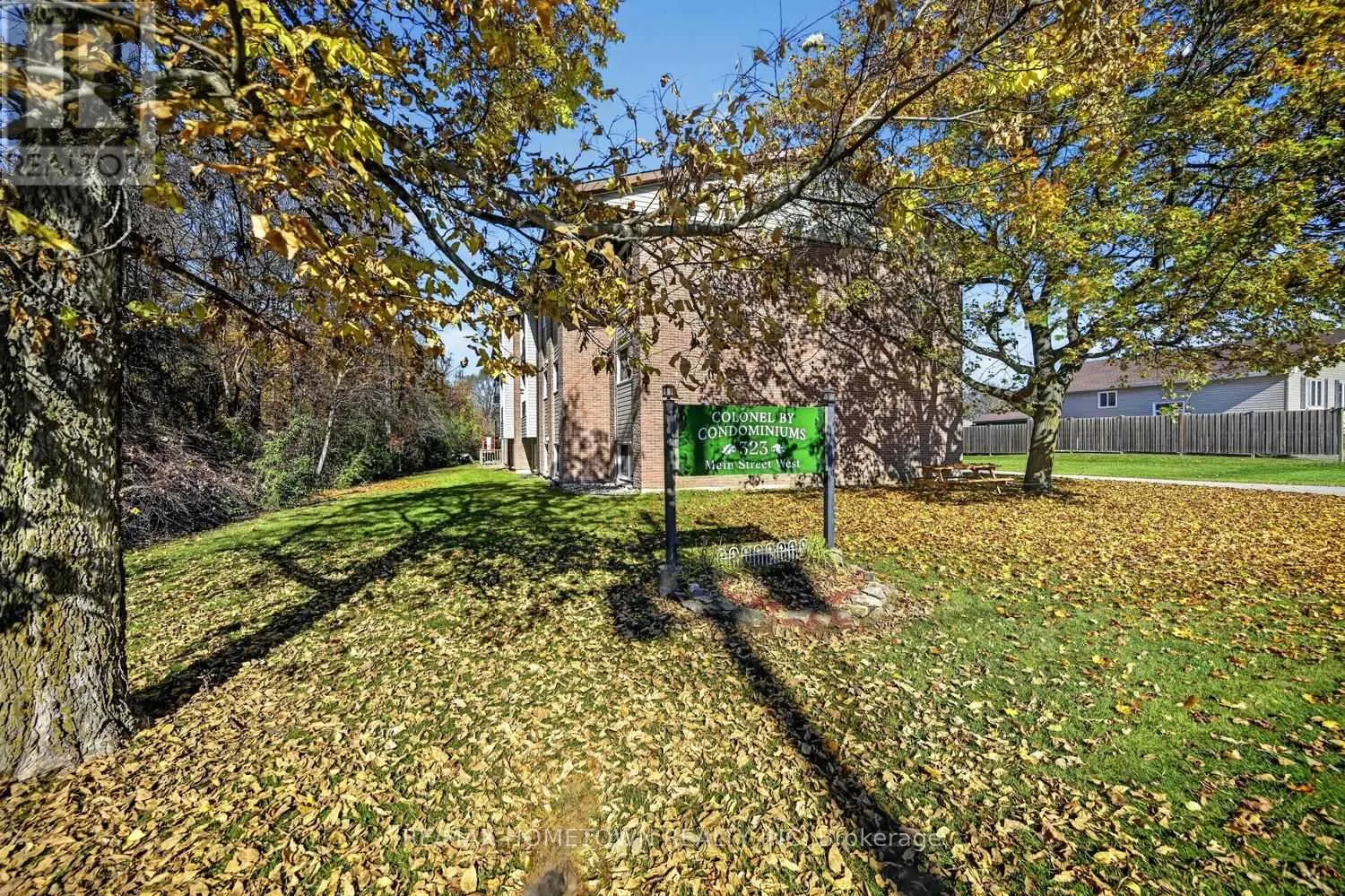 105 - 323 MAIN STREET W
