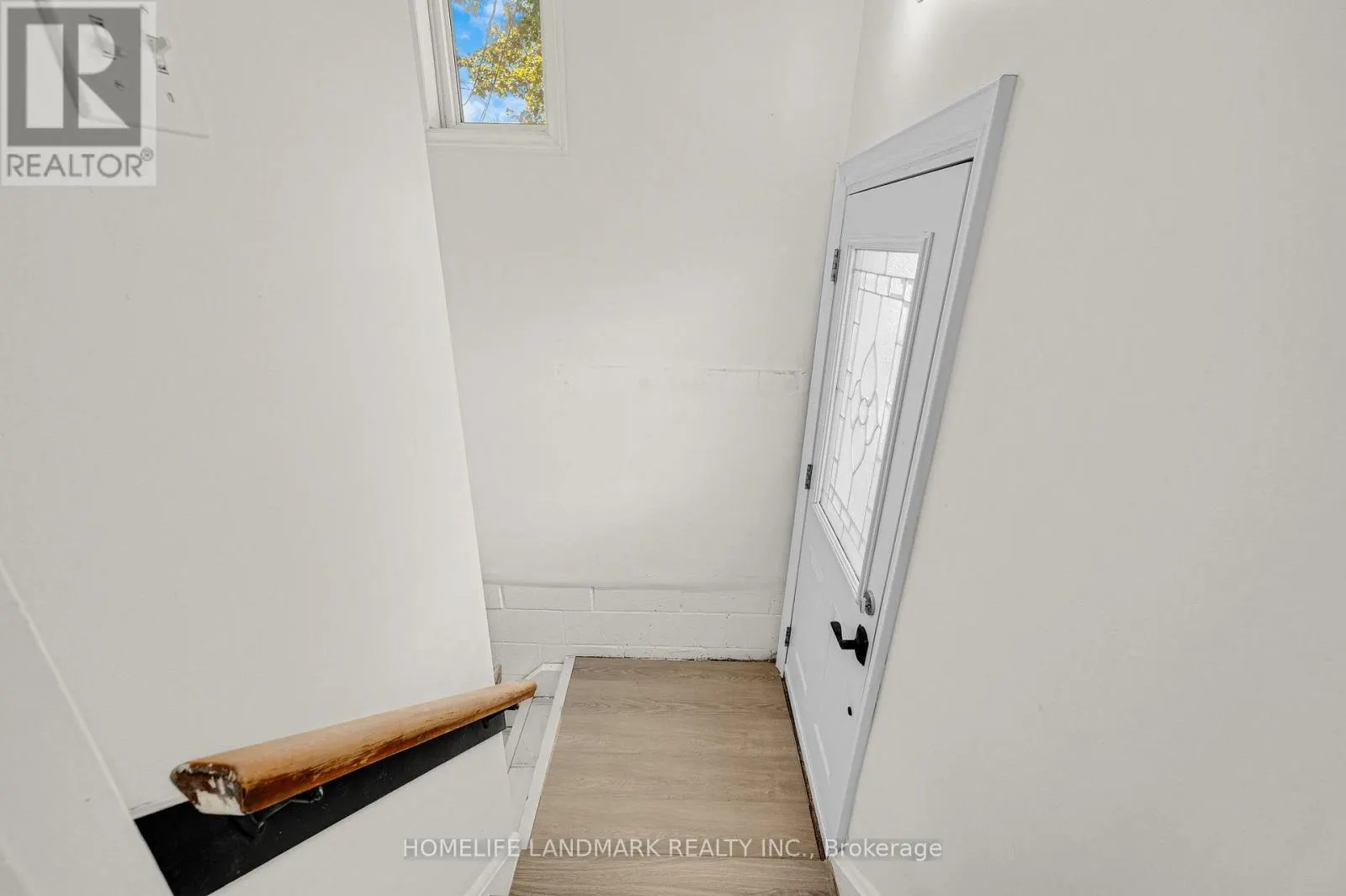 135 HOWARD AVENUE