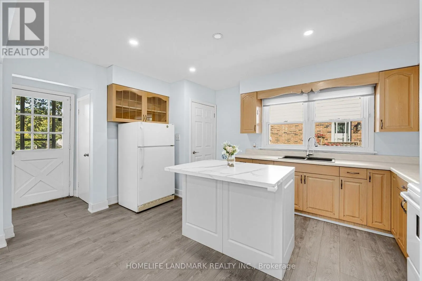135 HOWARD AVENUE