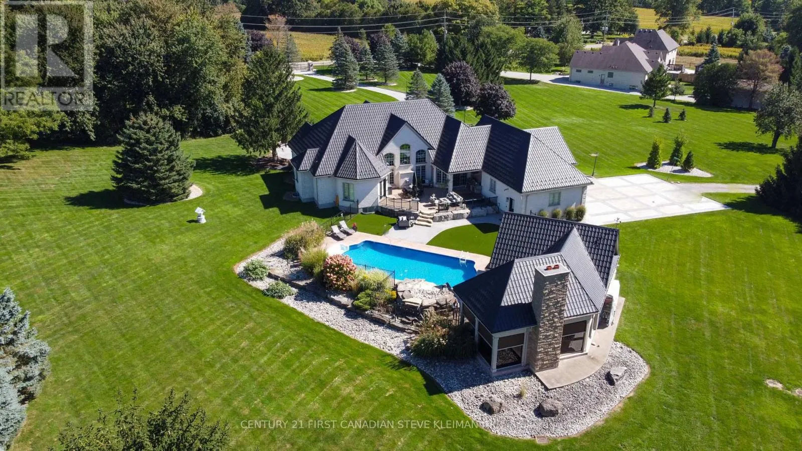 3681 HOMEWOOD LANE