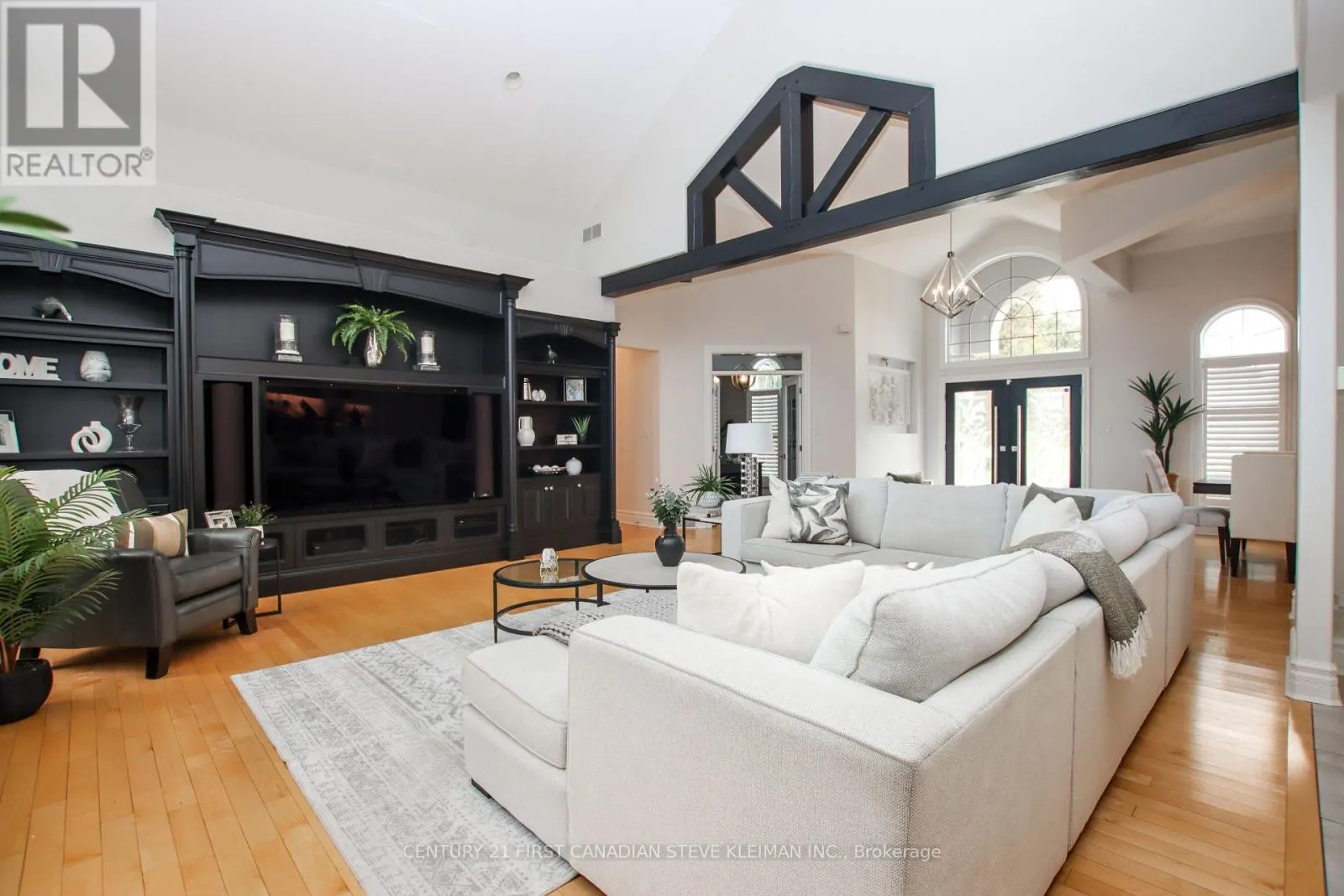 3681 HOMEWOOD LANE