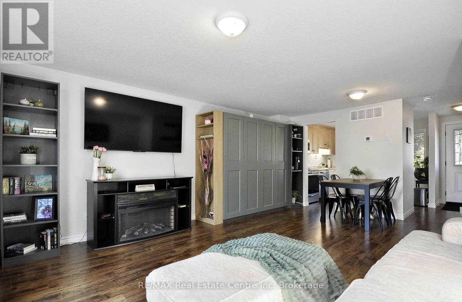 23 SACHA ROAD