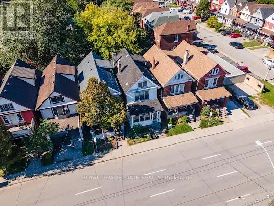 35 SHERMAN AVENUE N