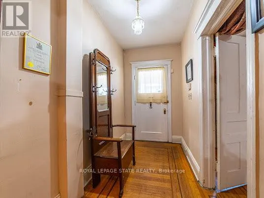 35 SHERMAN AVENUE N