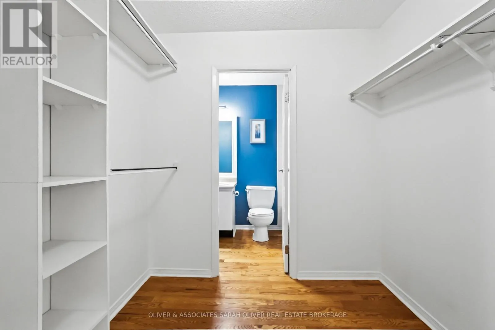 101 - 285 QUEENS AVENUE #101