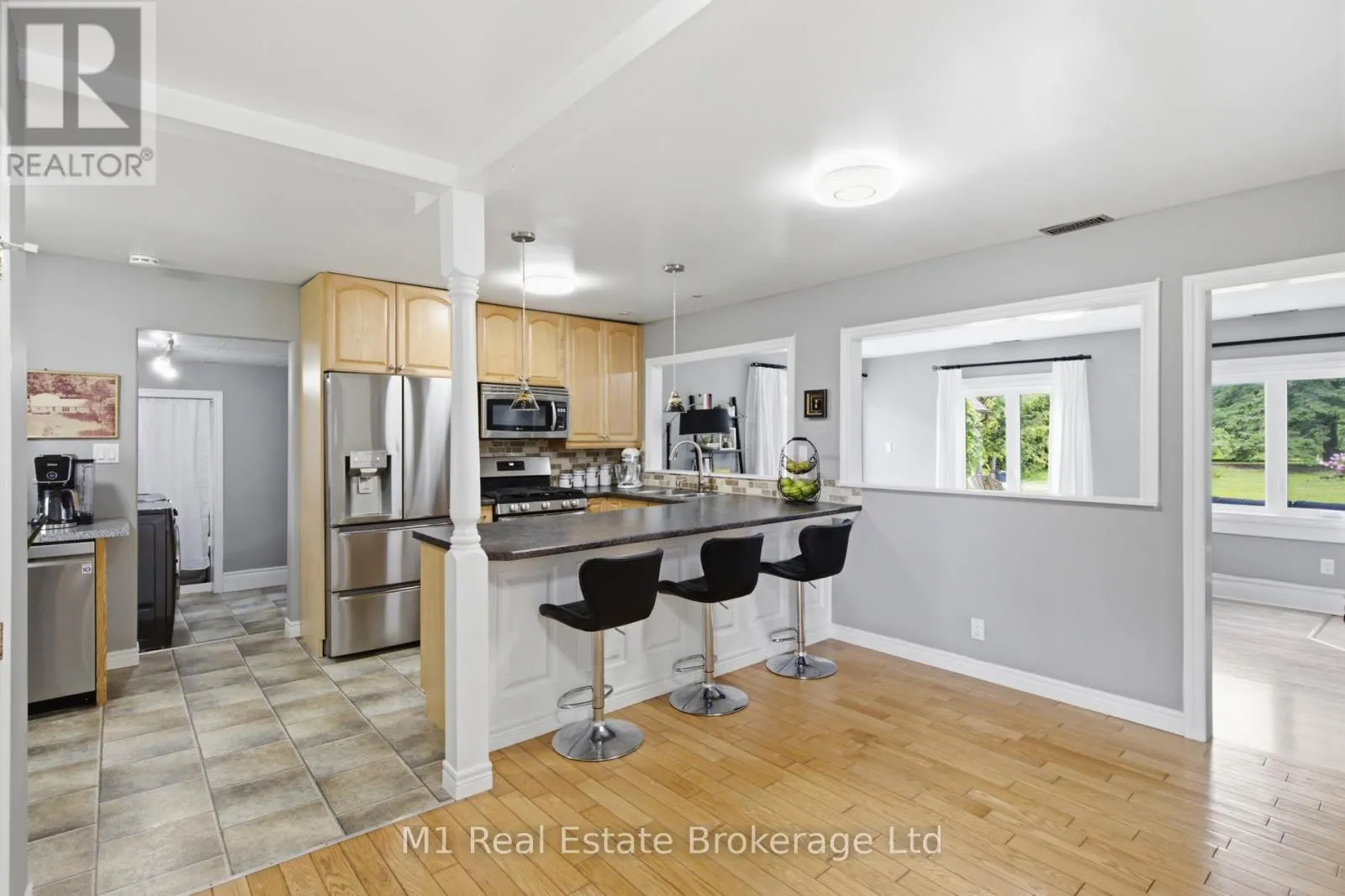 120 WELLINGTON 7 ROAD