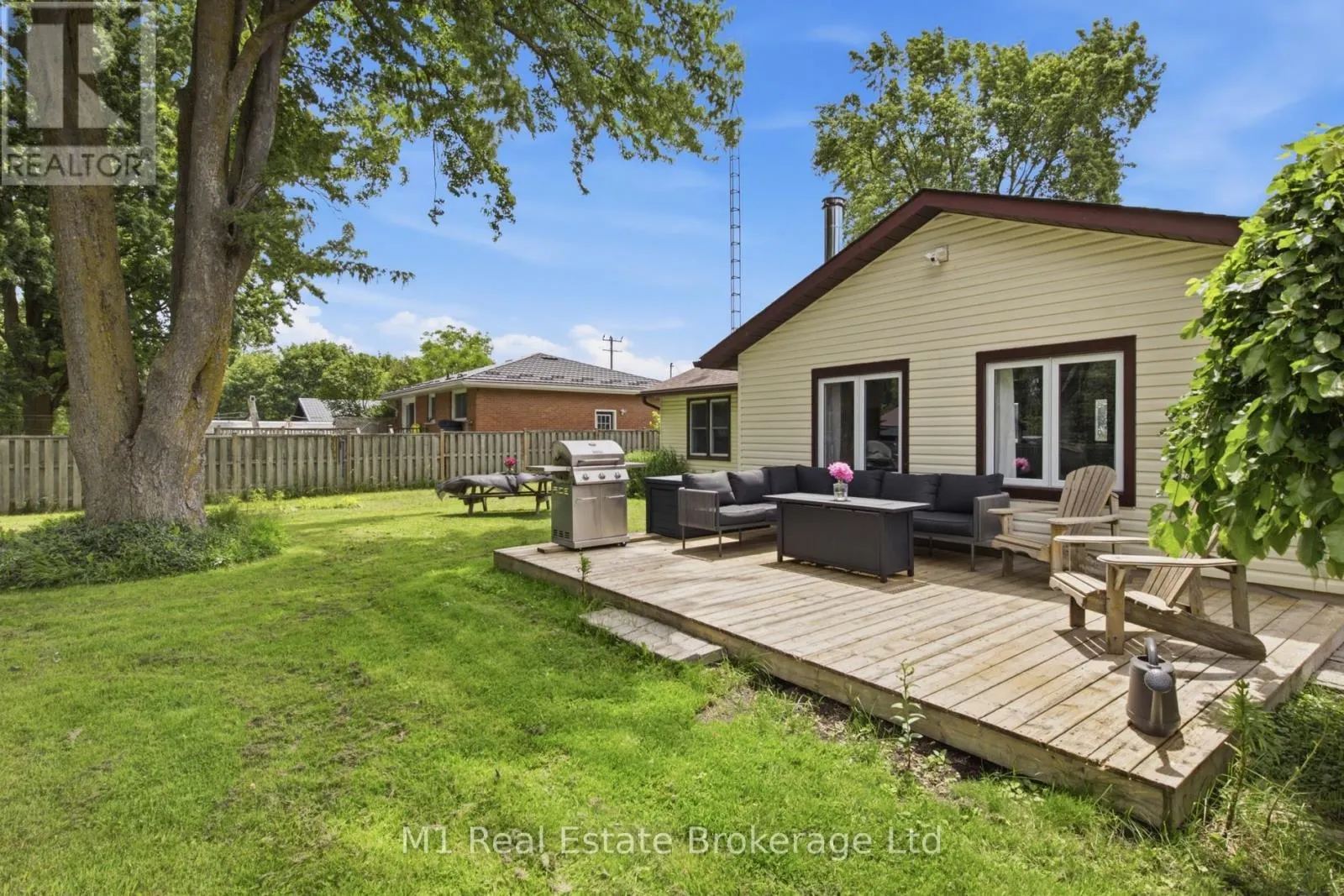 120 WELLINGTON 7 ROAD